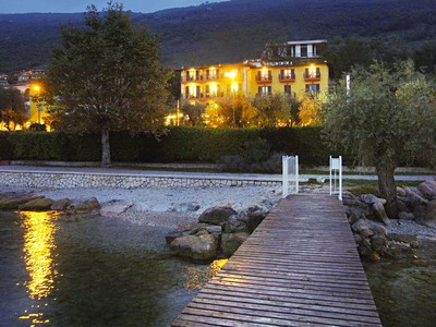 Hotel Rabay - Castelleto di Brenzone